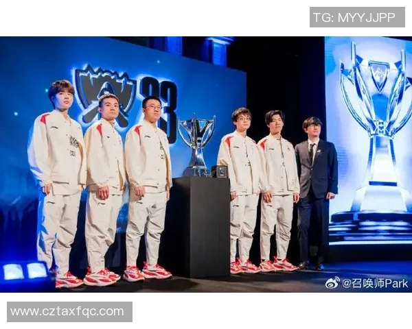 赛后复盘FPX与EDG对决中的战术博弈与团队协作分析